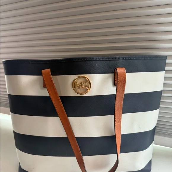 Michael Kors Bags Michael Kors White And Blue Shoulder Bag